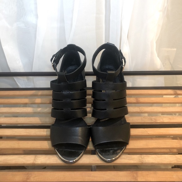 Topshop Shoes - TOPSHOP Black Block Heels